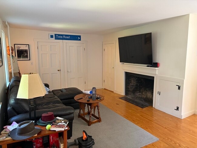 Photo - 51 Elm St Unit 2