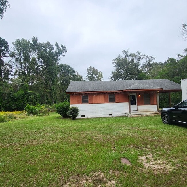 Photo - 116 N Elm St