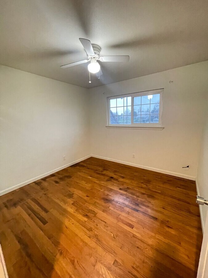 Photo - 3 bed / 2 ba house - Tierra Buena Area/ Yuba City