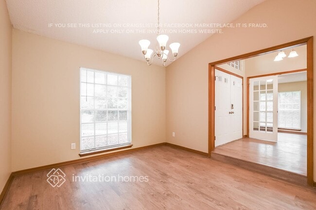 Photo - 772 Kangaroo Ct