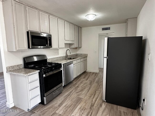 Photo - 1405 Prairie Dr