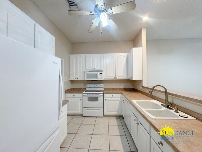 Photo - Centrally located 3 Bedroom Townhouse in Fort Walton!