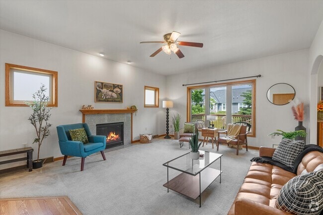 Building Photo - 407 Century Oak Dr Rental