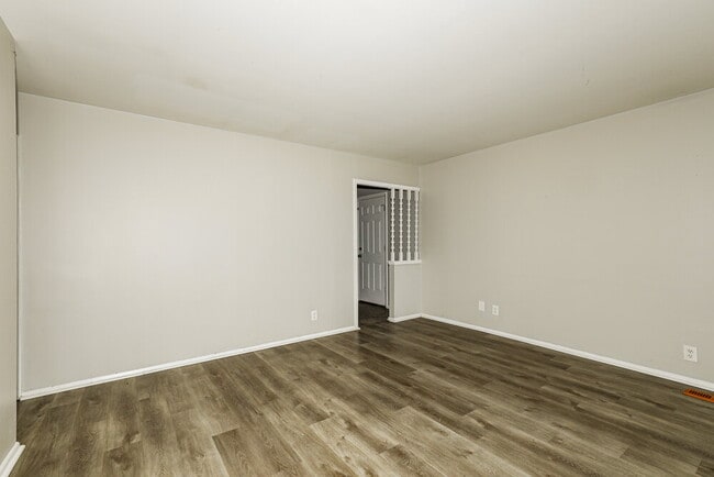 Photo - 4033 Arborcrest Dr