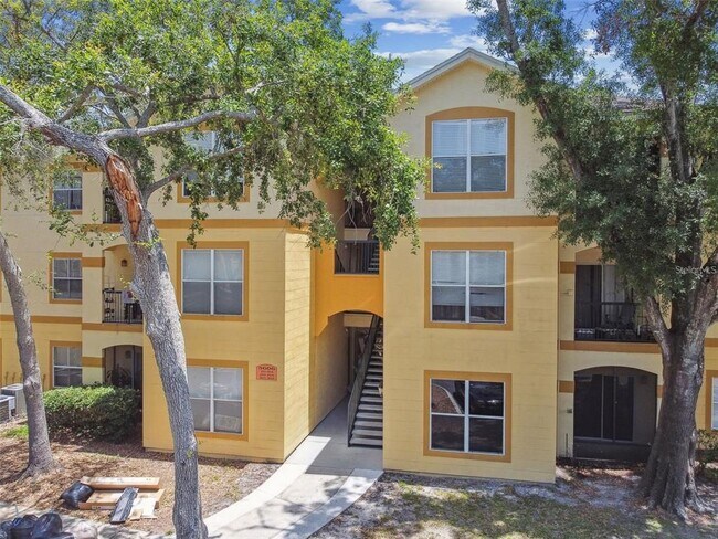 Building Photo - 5606 Pinnacle Heights Cir Unit 306 Rental