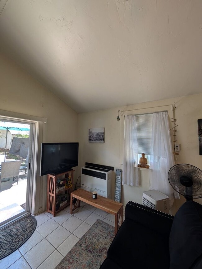 Photo - 192 Unit B