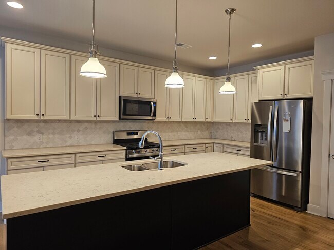 Photo - 17 Grey Fox Ln