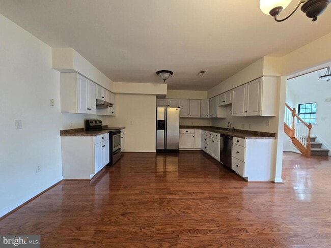 Photo - 68 Liberto Ln
