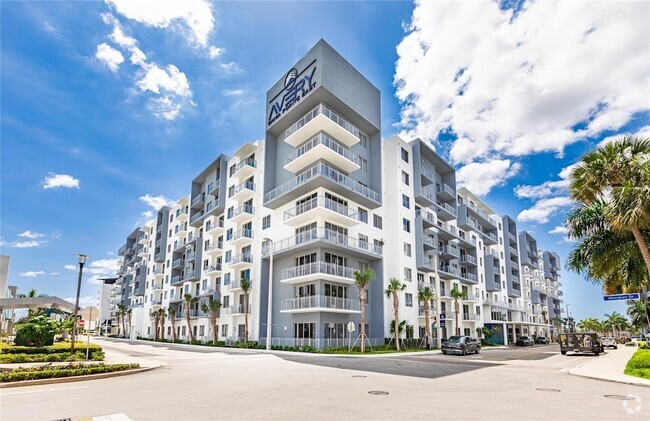 Building Photo - 120 N Compass Way Unit 125 Rental