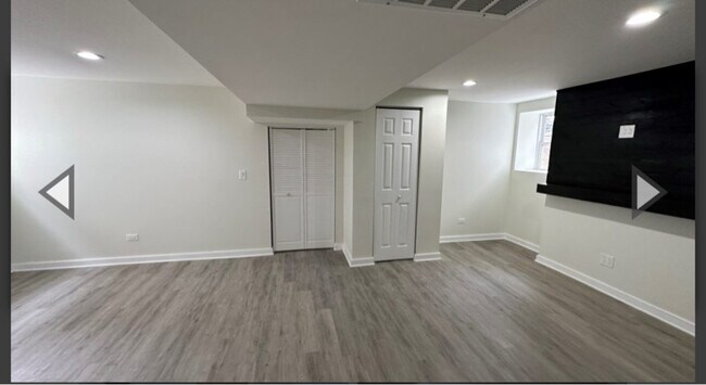 Photo - 219 N Waller Ave Unidad BG