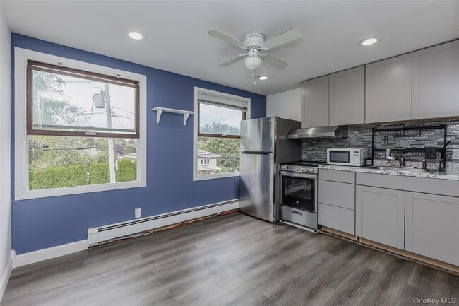 Photo - 97 Rosewood Rd