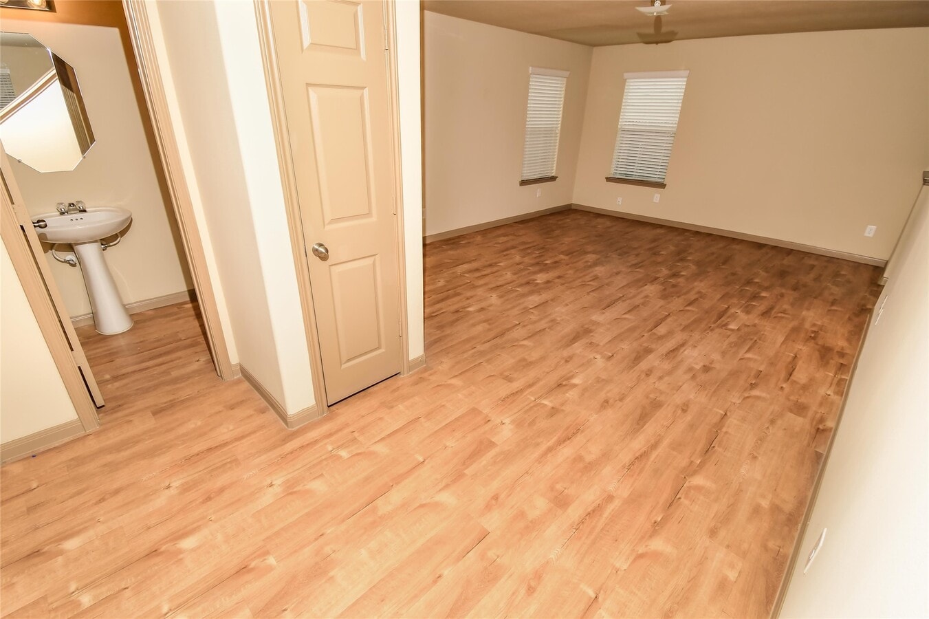 Photo - 2418 Gibbs Bend Ct