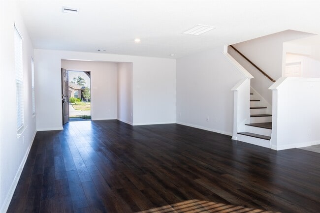 Photo - 623 Ash Mill Dr
