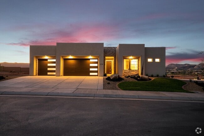 Building Photo - 1234 Firepit Knoll Dr Rental