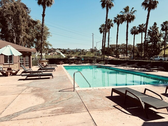 Photo - Chula Vista 3 Bedroom 2.5 bath townhome style corner unit