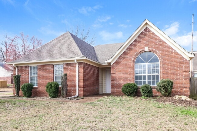 Photo - 995 Scofield Dr