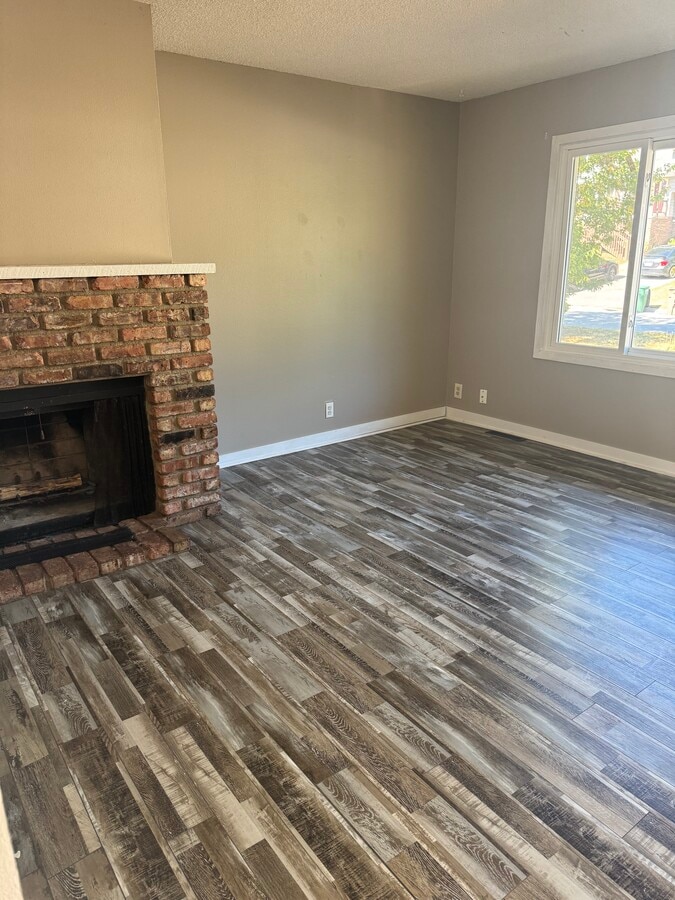 Photo - 6710 Northwest Dr Unit Duplex