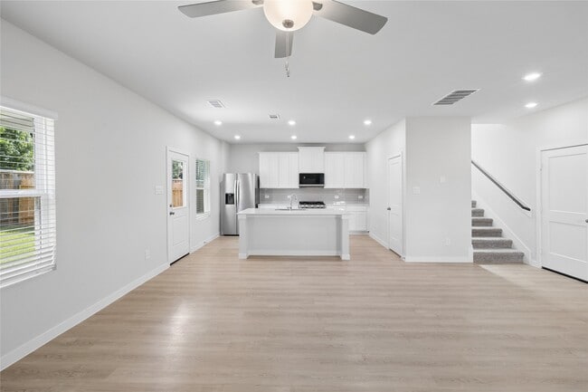 Photo - 7942 Alset Dr