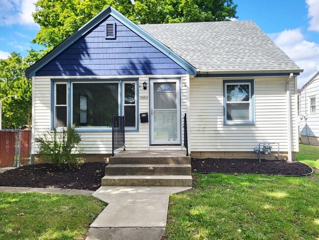 Building Photo - 3401 N 86th St Rental