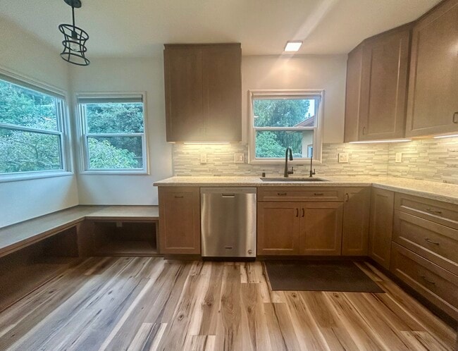 Kitchen - 17359 Esteban St