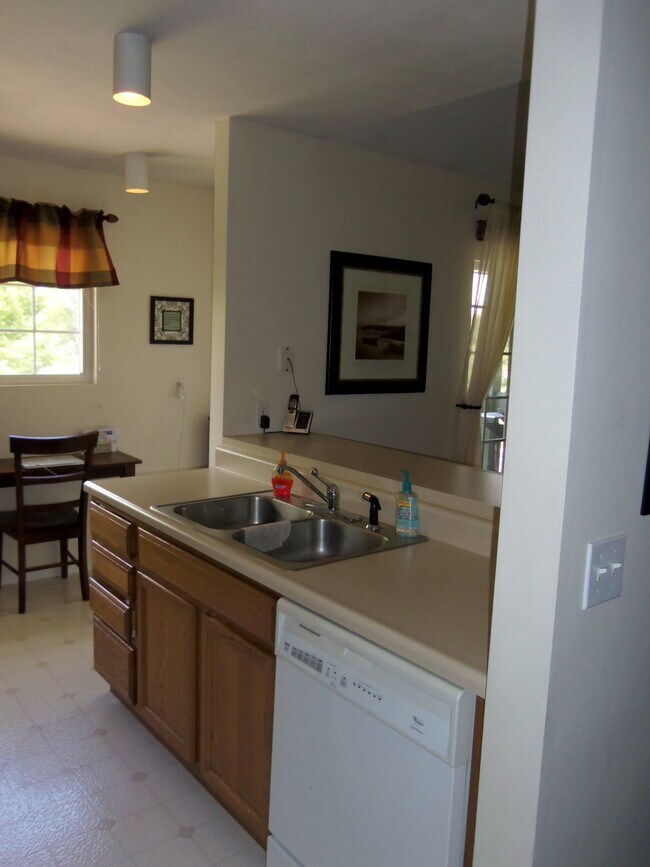 Photo - 2401 Windward Blvd Unit 210