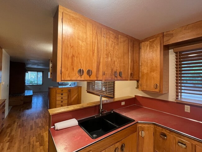 Photo - Charming home in a great neighborhood