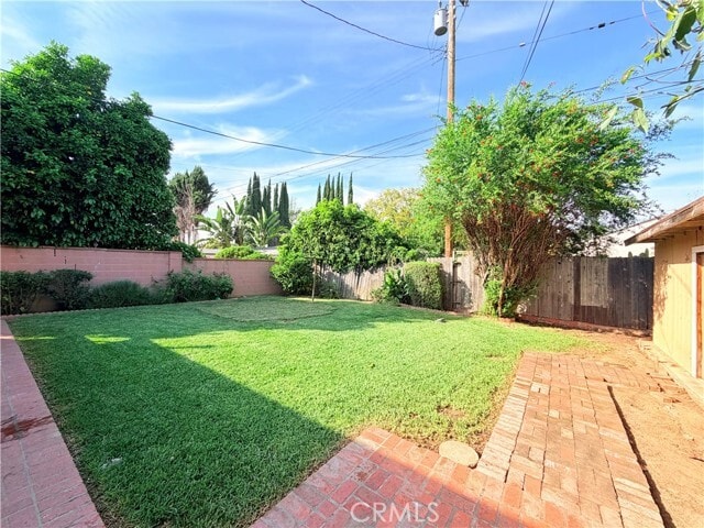 Photo - 15459 Three Palms St