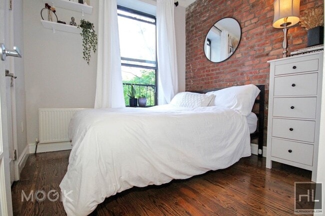 Building Photo - East 1st Street Rental