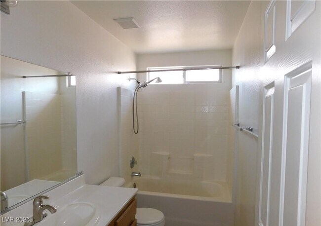 Photo - 8307 Rockefeller St