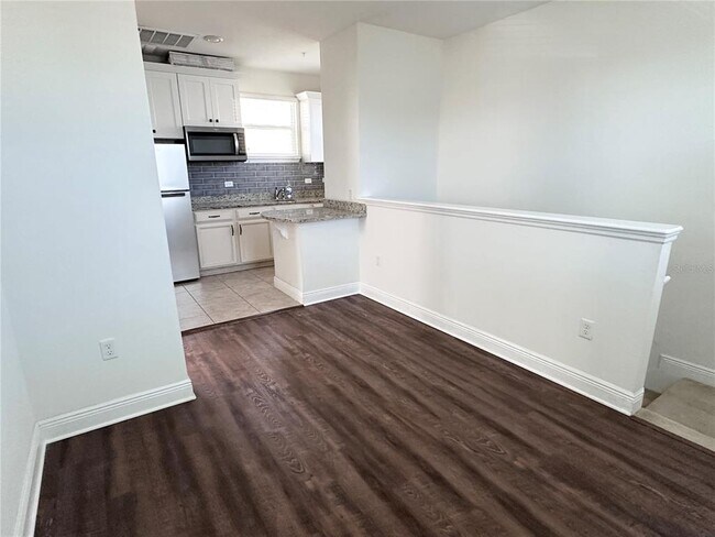 Photo - 8347 Lookout Pointe Dr