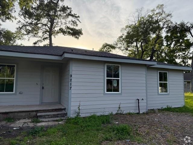 Building Photo - 9217 Heatherside St Rental
