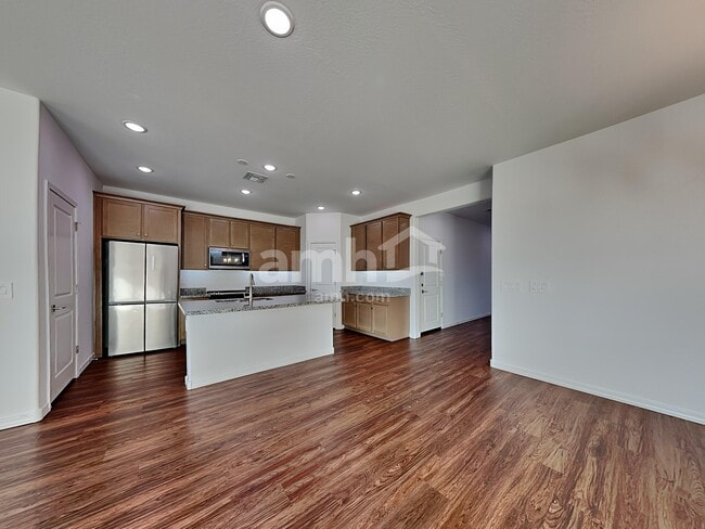 Photo - 781 S 150th Dr