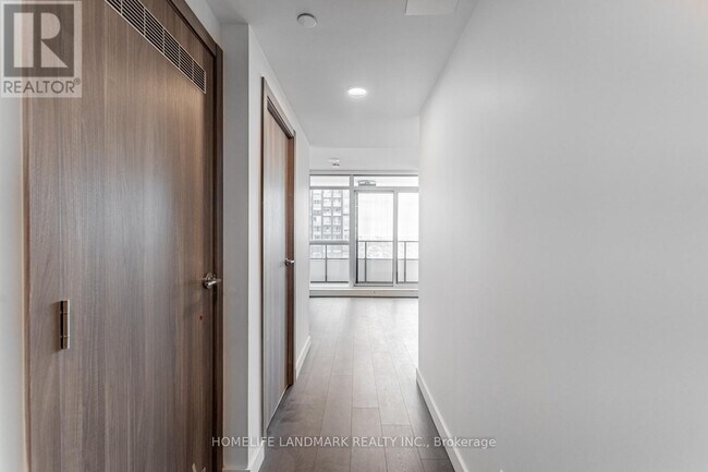 Photo - 38 Widmer St Unit 4509