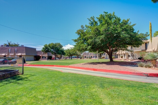 Paso Norte Apartments