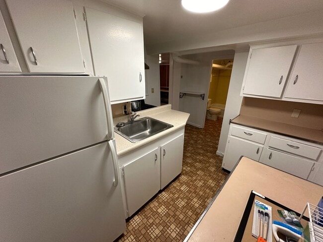 Photo - 226 Bryant Ave Unidad Basement Apt