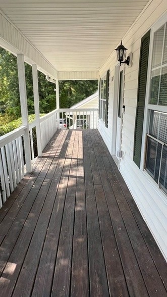 3117 Holly Brook Cir