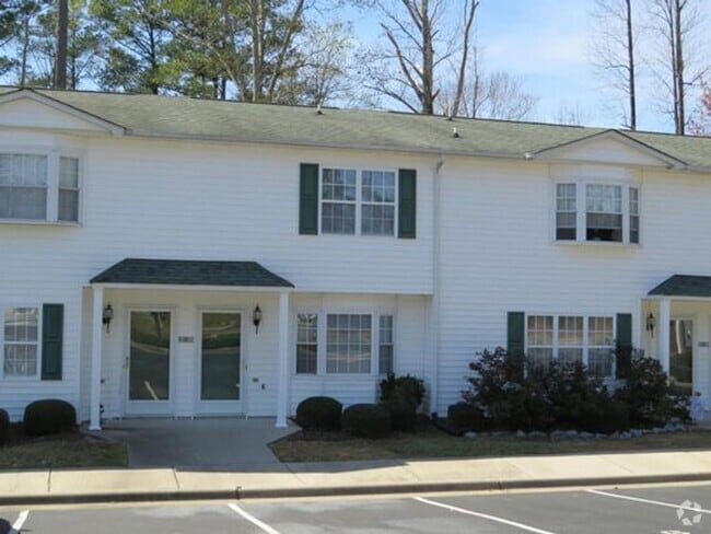 Building Photo - 2-bedroom, 2.5 bathroom townhome