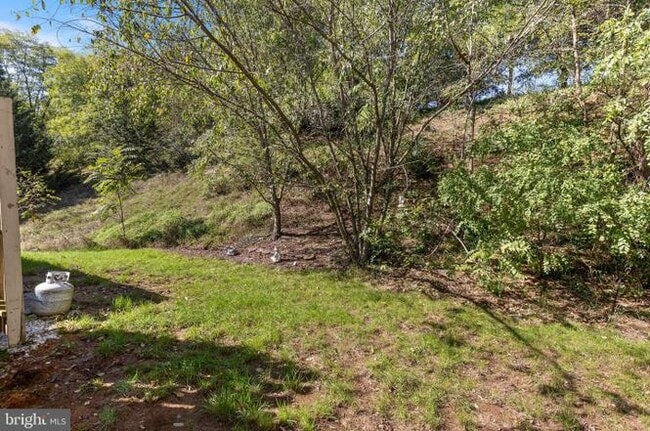 Photo - 16 Ashburg Dr