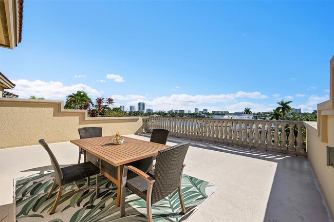 Photo - 2254 SE 7th St
