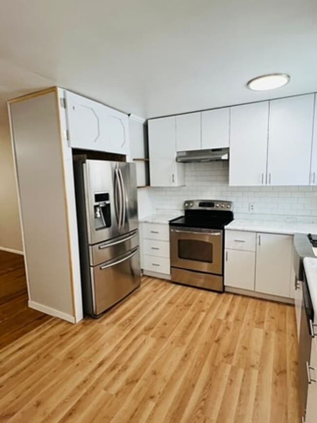 Photo - Charming 3 Bedroom Home