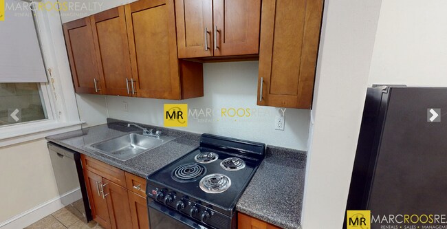 Photo - 19 Lancaster Ter Unit 204