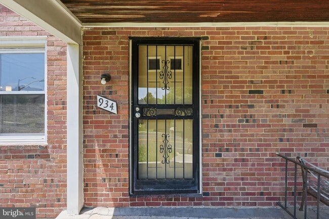Photo - 934 Argonne Dr