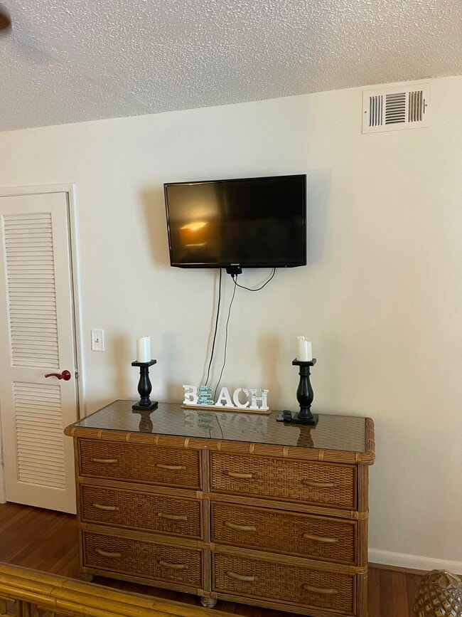 Photo - 825 Egret Cir Unit 306