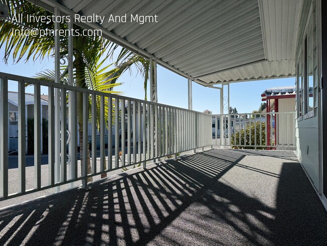 Photo - 200 N El Camino Real