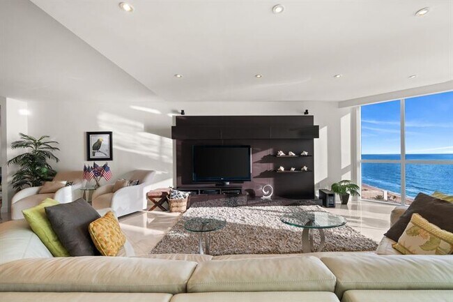 Photo - 101 S Fort Lauderdale Beach Blvd Unidad 1702