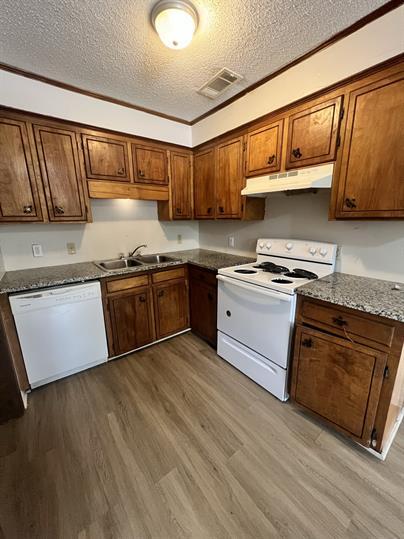 218 Victoria Dr Unit 8A