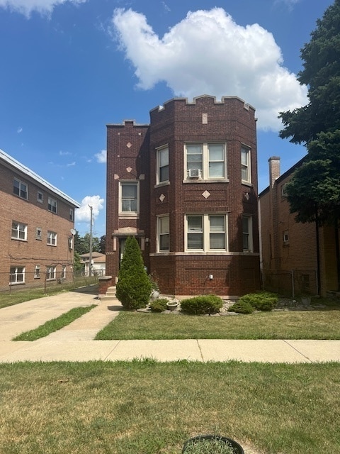 Building Photo - 9735 S Michigan Ave Rental
