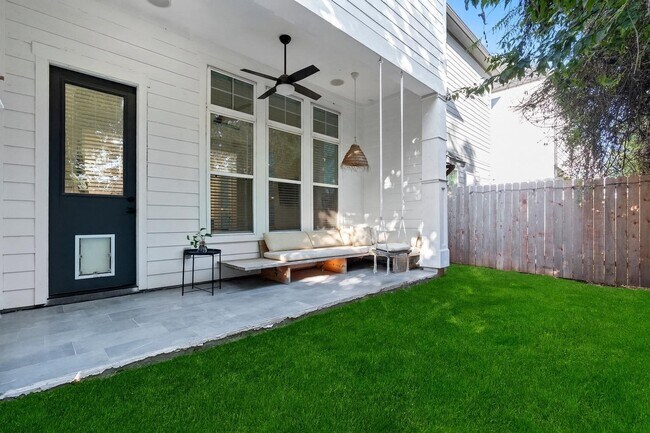 Photo - 9019 Wellspring Dr