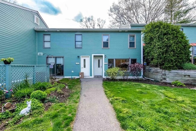 Photo - 508 Piscassic St