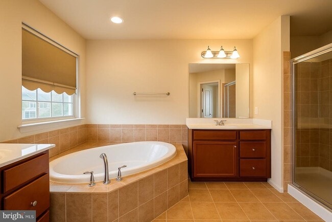 Photo - 3232 Careysbrook Ct